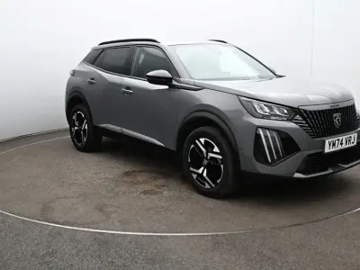 Używany Peugeot 2008 Allure 130 KM (95 kW) 2025 Szary SUV