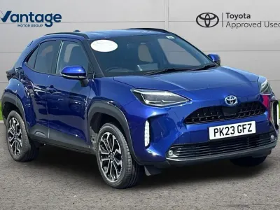 Used Toyota Yaris Cross Design 113 HP (83 kW) 2023 Blue SUV