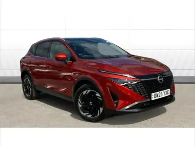Used Nissan Qashqai N-Connecta 138 HP (101 kW) 2025 Red SUV