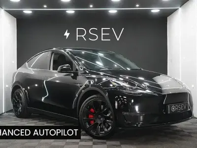 Used Tesla Model Y Long Range AWD 286 kW (389 HP) 2022 Black SUV