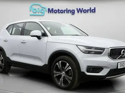 Used Volvo XC40 Inscription 163 HP (119 kW) 2021 Silver SUV