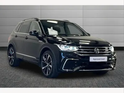 Used VW Tiguan R-line 150 HP (110 kW) 2023 Deep black SUV