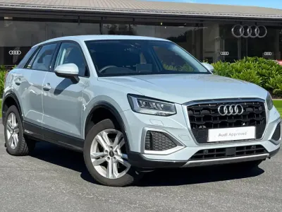 Używany Audi Q2 Sport 116 KM (85 kW) 2024 Szary SUV