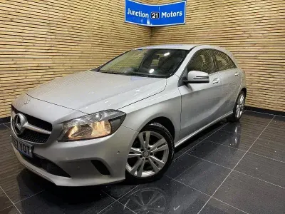 Used Mercedes A180 Executive 109 HP (80 kW) 2017 Silver Hatchback