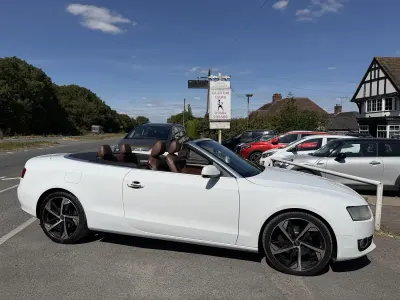 Used Audi A5 Cabriolet 157 HP (115 kW) 2011 White Cabriolet