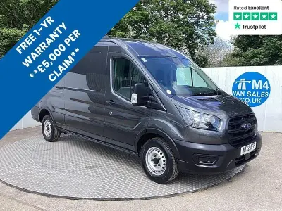 Usado Ford Transit 170 HP (125 kW) 2022 Cinzento Van