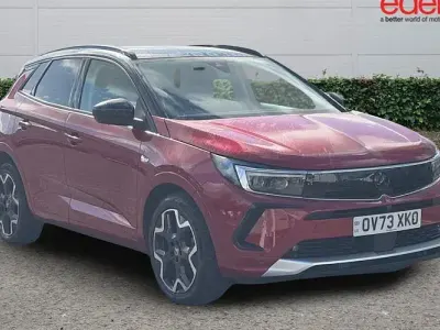 Used Vauxhall Grandland X Ultimate 131 HP (96 kW) 2023 Red SUV