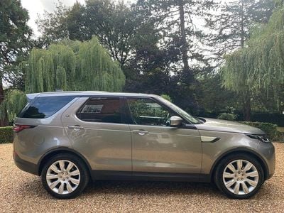 Used Land Rover Discovery 5 HSE Luxury 240 HP (176 kW) 2017 Silver SUV