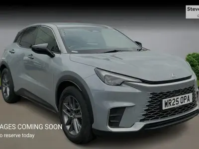 Usado Lexus LBX 136 CV (100 kW) 2026 SUV