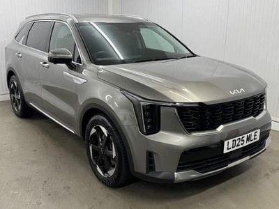 Grey Used 2025 Kia Sorento SUV | £42,995 (Fair price)