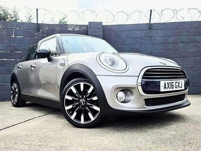 Silver Used 2016 Mini Cooper D Hatch Hatchback | £5,995 (Fair price)