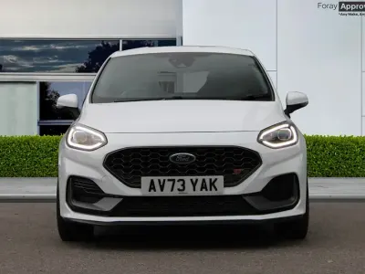 Używany Ford Fiesta ST 2023 Biały Hatchback