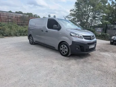 Used Vauxhall Vivaro S 100 HP (73 kW) 2022 Grey MPV
