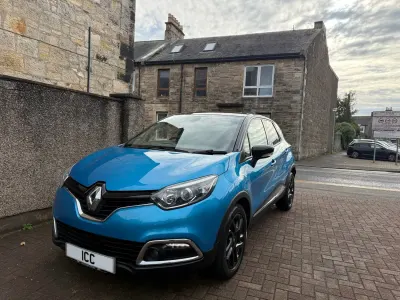 Usado Renault Captur Dynamique 90 HP (66 kW) 2016 Azul SUV