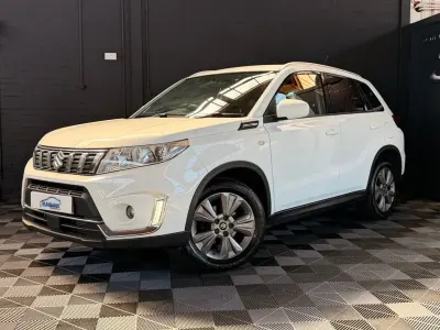 Second-hand Suzuki Vitara SZ-T 112 CP (82 kW) 2019 Alb SUV