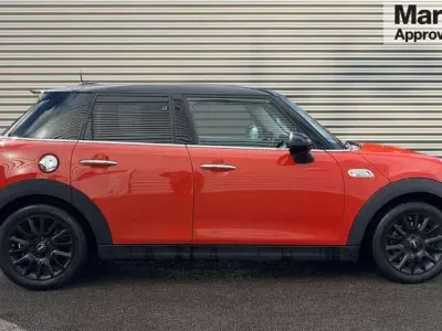Used Mini Cooper S Classic 192 HP (141 kW) 2018 Orange Hatchback