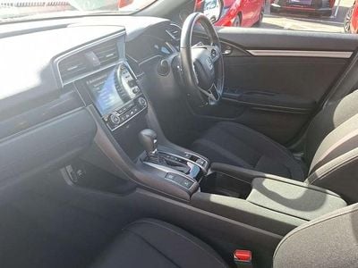 Used Honda Civic SR 126 HP (92 kW) 2020 Red Hatchback