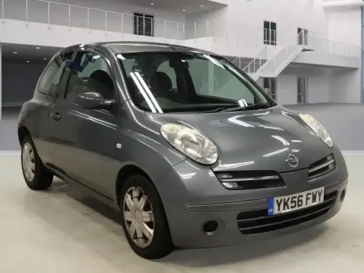 Begagnad Nissan Micra 80 HK (58 kW) 2006 Grå Halvkombi