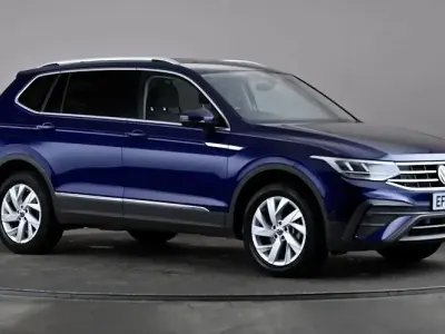Used VW Tiguan Allspace Life 150 HP (110 kW) 2024 Blue SUV