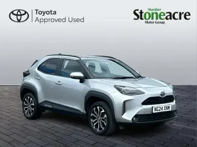 Used Toyota Yaris Cross Design 113 HP (83 kW) 2024 Silver SUV