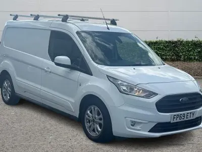 Begagnad Ford Transit Connect Limited 120 HK (88 kW) 2021 Minibuss