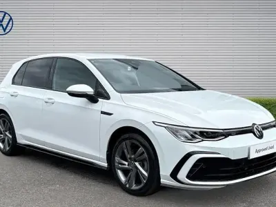 Used VW Golf VIII R-line 131 HP (96 kW) 2023 White Hatchback