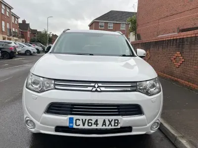 Used Mitsubishi Outlander P-HEV 2014