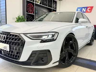 Used Audi A8 Sport 286 HP (210 kW) 2023 White Sedan