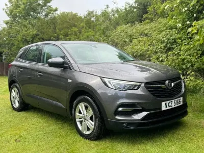 Used Vauxhall Grandland X S 130 HP (95 kW) 2019 Grey SUV