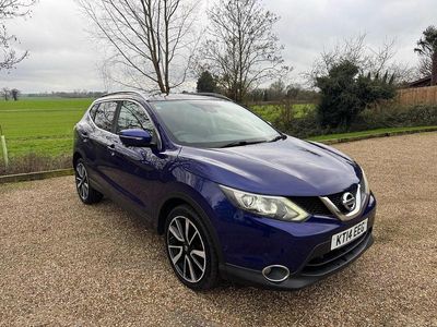 Blue Used 2014 Nissan Qashqai Tekna SUV | £4,491 (A bit pricey)