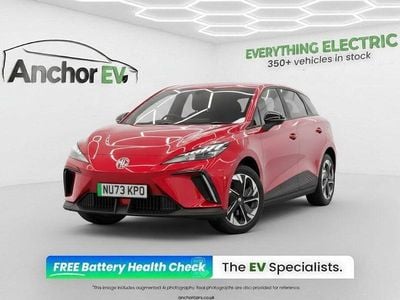 Used MG MG4 EV SE 125 kW (170 HP) 2023 Red Hatchback