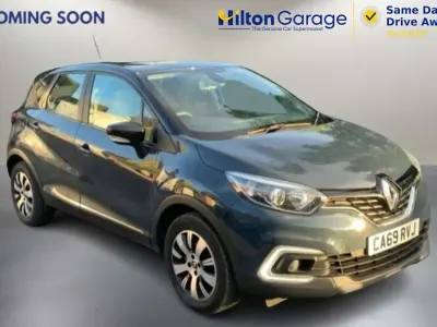 Begagnad Renault Captur Play 90 HK (66 kW) 2019 Blå SUV