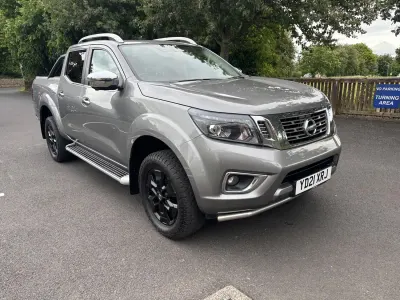 Used Nissan Navara Tekna 190 HP (139 kW) 2021 Grey Pickup