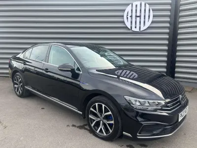 Usado VW Passat GTE 218 HP (160 kW) 2022 Preto Sedan
