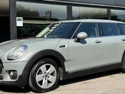 Usado Mini One Clubman 102 CV (75 kW) 2017 Gris Familiar
