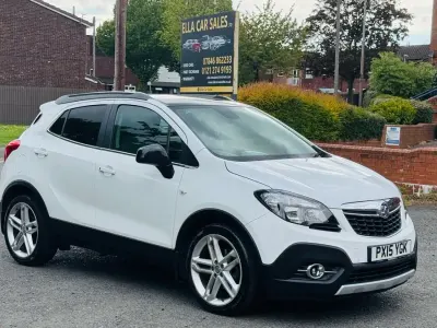 Używany Vauxhall Mokka Edition 140 KM (102 kW) 2015 Biały SUV