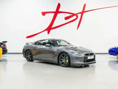 Used Nissan GT-R Premium Edition 485 HP (356 kW) 2010 Grey Coupe