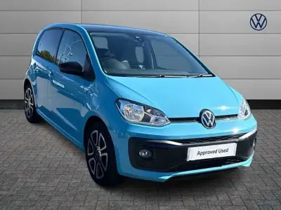Begagnad VW up! R-line 65 HK (47 kW) 2023 Blå Halvkombi