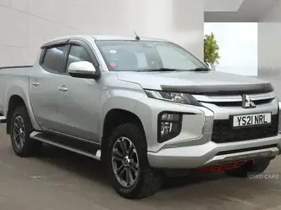 Used Mitsubishi L200 150 HP (110 kW) 2021 Silver Pickup
