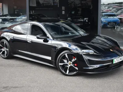 Used Porsche Taycan 419 kW (571 HP) 2023 Black Sedan