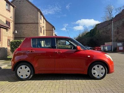 Used Suzuki Swift GL 92 HP (67 kW) 2007 Orange Hatchback