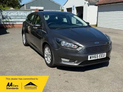 Używany Ford Focus Titanium 120 KM (88 kW) 2015 Szary Hatchback