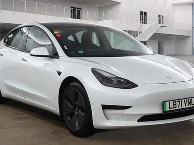 Used Tesla Model 3 Standard Range Plus 366 kW (498 HP) 2021 Sedan