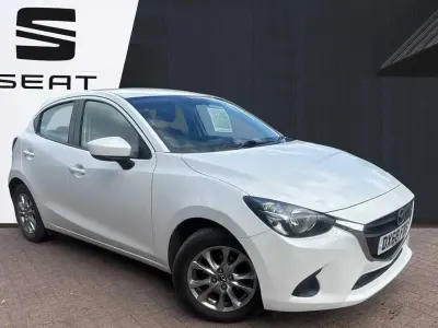Used Mazda 2 73 HP (53 kW) 2018 White Hatchback