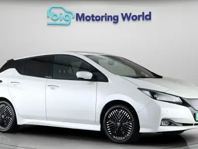 Used Nissan Leaf Tekna 110 kW (150 HP) 2023 White Hatchback