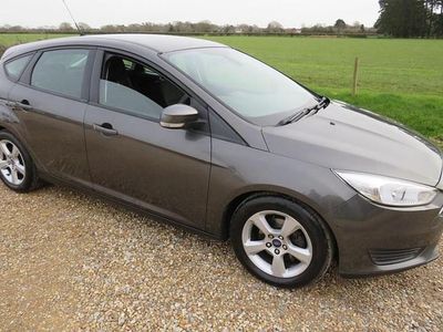 Used Ford Focus Style 120 HP (88 kW) 2015 Grey Hatchback