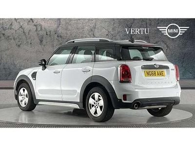 Used Mini Cooper Countryman Classic 134 HP (98 kW) 2019 White SUV
