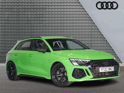 Używany Audi RS3 Sport 400 KM (294 kW) 2022 Zielony Sedan/Limuzyna