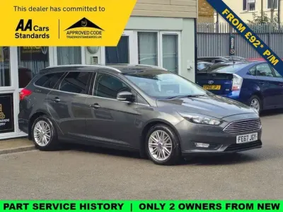 Used Ford Focus Zetec 120 HP (88 kW) 2017 Grey Estate