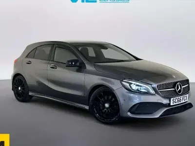Begagnad Mercedes A200 AMG Line Premium 136 HK (100 kW) 2017 Grå Halvkombi